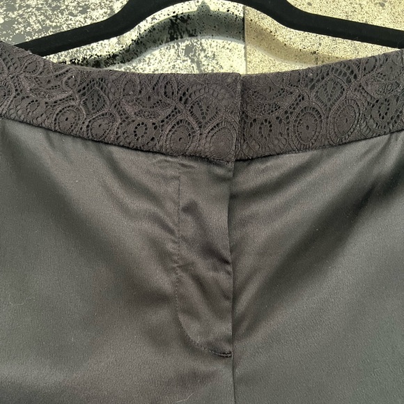 Tory Burch Black Pants with Lace Waistband Size 8 - Picture 2 of 6